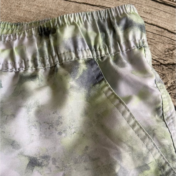 Like new! Swim trunks boys size 16. Elastic waistband. - Picture 7 of 7